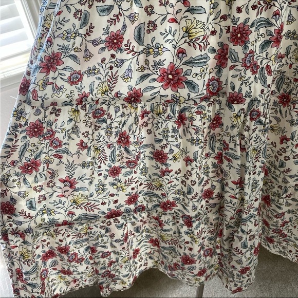 City Triangles | Women's Floral Boho Crop Top + Tiered Skirt - Picture 6 of 9